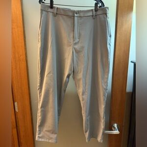 Lululemon Commission Pant Tech Woven Size 36
